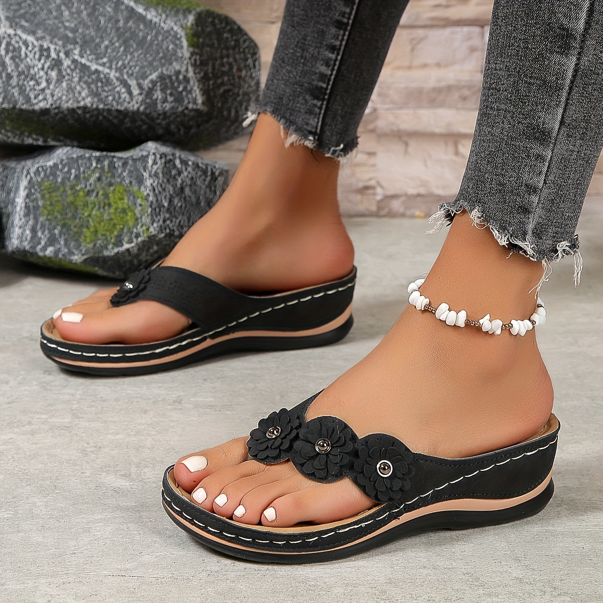 Sandales Nietta compensées à fleur décorative pour femme, coloris disponibles du 36 au 43
