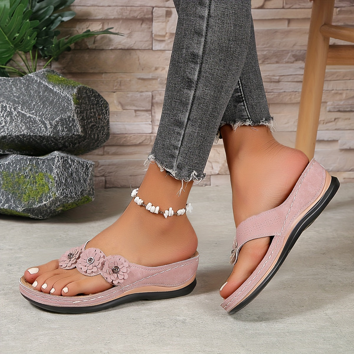 Sandales Nietta compensées à fleur décorative pour femme, vue de dessus