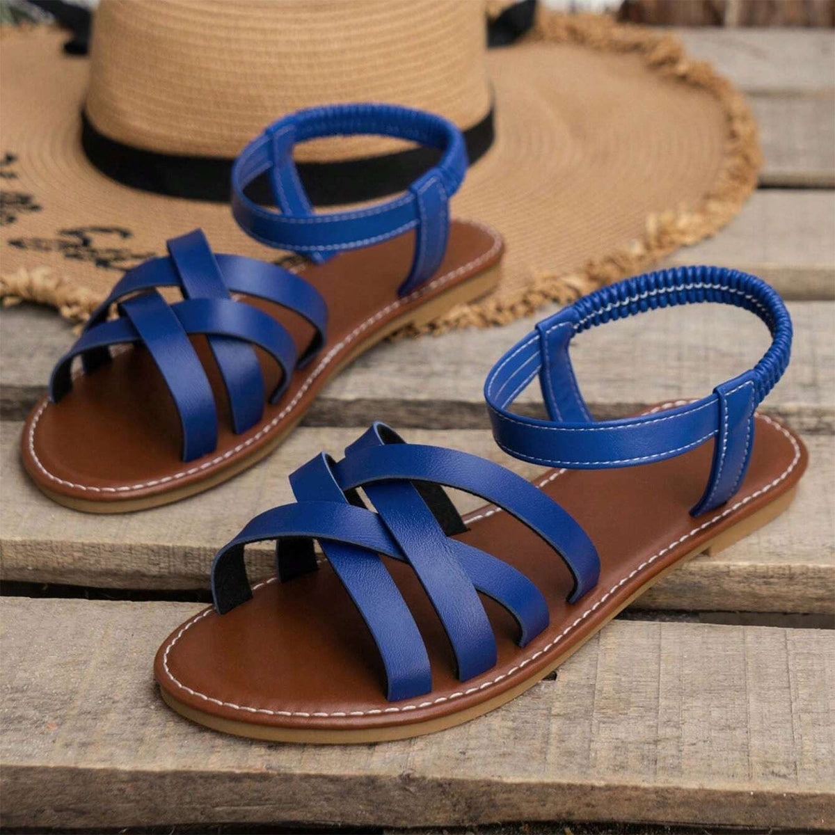 Sandales de plage Oorae à brides croisées pour femme, vue de la semelle extérieure