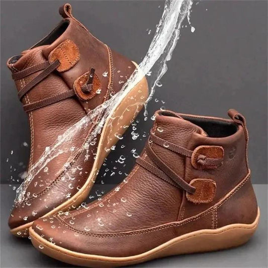 Philippine Bottines Plates À Double Bride Aspect Cuir Femme
