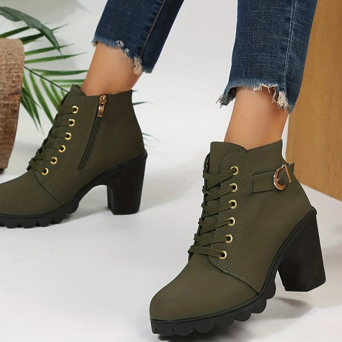 Estelle Bottines Effet Daim À Lacets Boucle Et Talon Carré Femme
