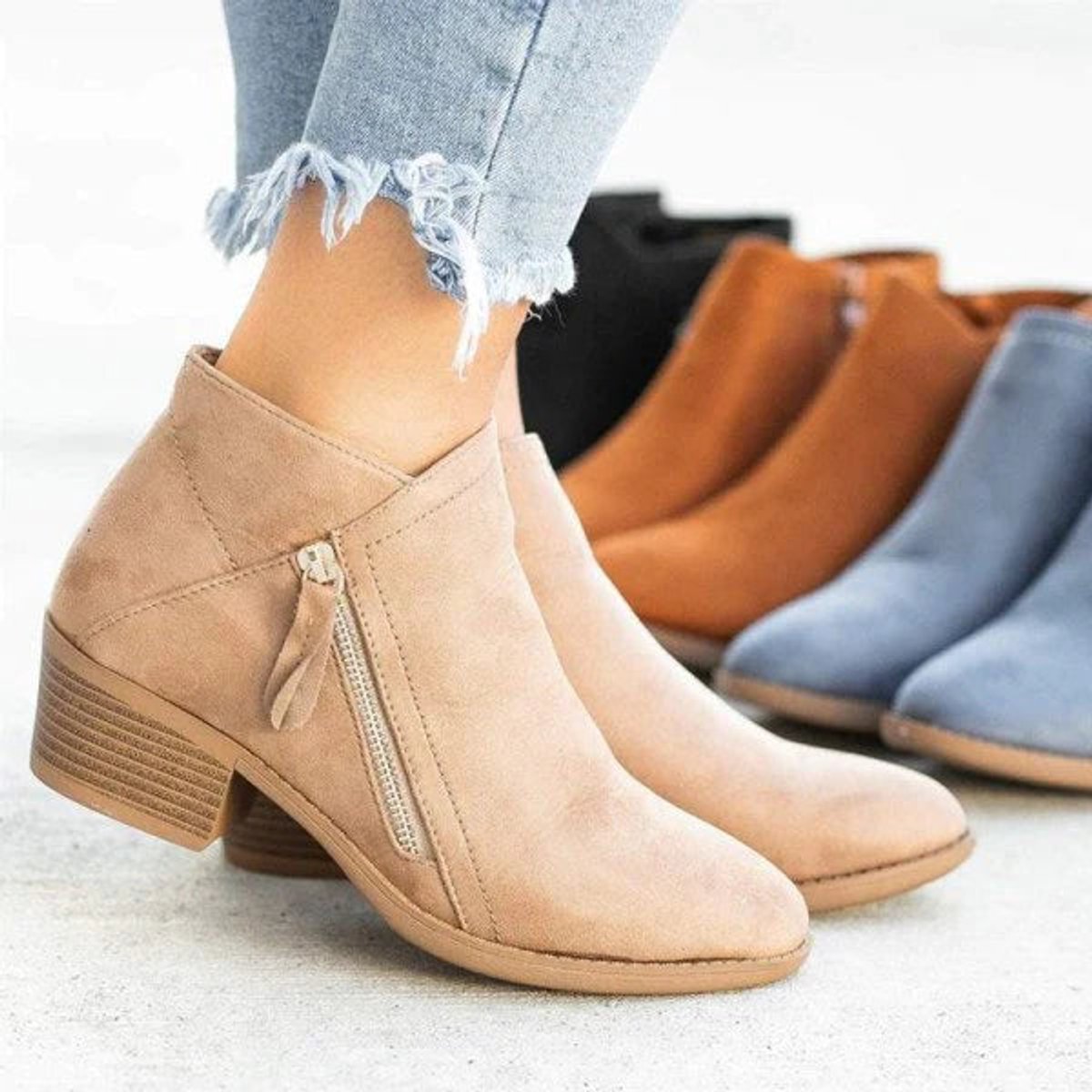 Amandine Bottines Effet Daim Zippées À Petit Talon Femme