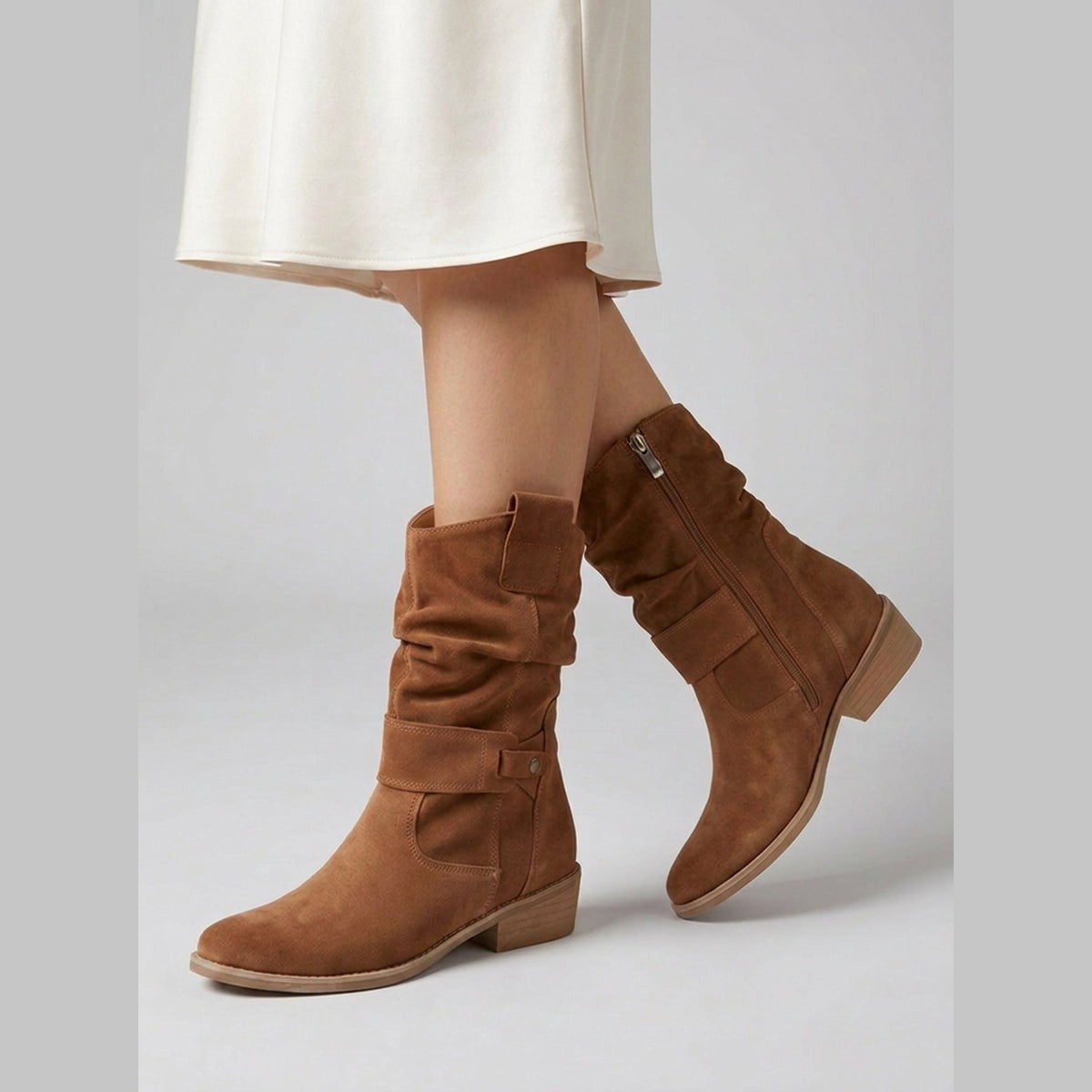 Alizée Bottines Slouchy Mi-Mollet À Sangle Décorative Femme
