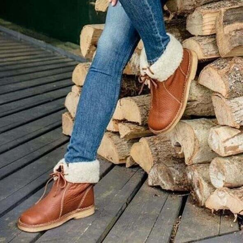 Flavie Bottes Fourrées À Laçage Arrière Et Semelle Crêpe Femme