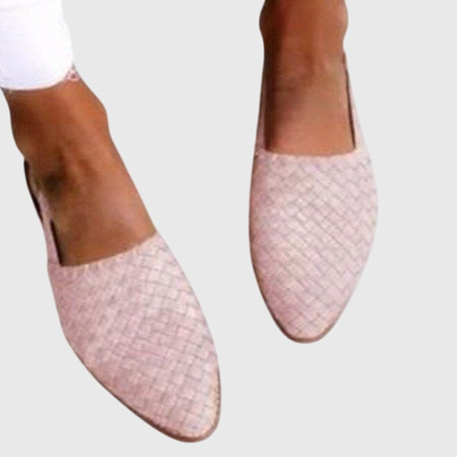 Sandale plate Solène en cuir tressé à la main, coloris rose clair